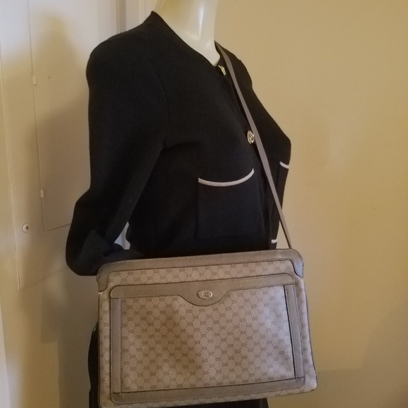 VINTAGE Handbags - TRADE AS DISCUSSED 🧜‍♀️🧜‍♀️🧜‍♀️🧜‍♀️